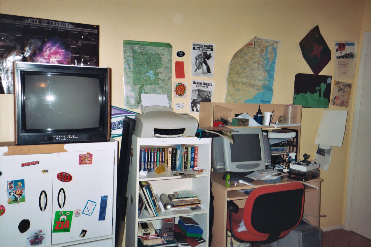 clutter_wall.jpg